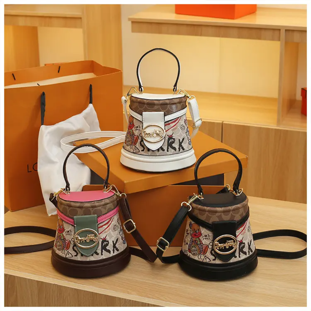 Horseshoe Bucket crossbody bags